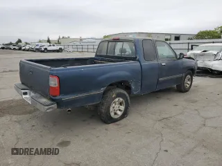 1995 Toyota T100 DX with VIN JT4VD12E5S0013290, listed as a Copart auction lot 53191435 with 379,351 mi miles and Clean Title. Bid and sale history available at carsss.com. Image 3.