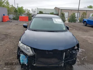 2016 Nissan Rogue SL with VIN 5N1AT2MV7GC822943, listed as a IAAI auction lot 42062218 with 119,274 mi miles and . Bid and sale history available at DreamBid. Image 6.