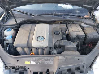 2007 Volkswagen Rabbit with VIN WVWDS71K67W205723, listed as a IAAI auction lot 41637560 with 156,127 mi miles. Bid and sale history available at carsss.com. Image 10.