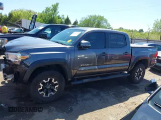 2016 Toyota Tacoma SR with VIN 5TFCZ5AN6GX032026, listed as a IAAI auction lot 42091523 with 159,259 mi miles and . Bid and sale history available at carsss.com. Image 15.