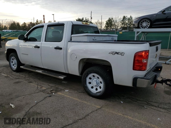 2013 Chevrolet Silverado 1500 with VIN 3GCPKPE75DG297890, listed as a Copart auction lot 52131315 with 185,183 mi miles and Non Repairable. Bid and sale history available at DreamBid. Image 2.
