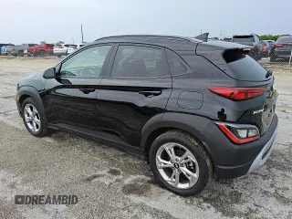2022 Hyundai Kona SEL с VIN KM8K62ABXNU884544, выставлен на аукционе Copart как лот 58360175 с пробегом 19 566 миль миль и Чистый • Clean title. История ставок и продаж доступна на DreamBid. Изображение 2.