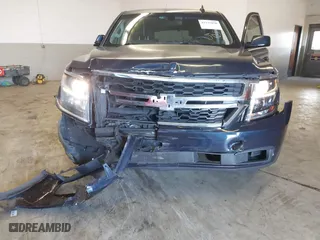 2017 Chevrolet Tahoe Commercial with VIN 1GNLCDECXHR228908, listed as a IAAI auction lot 41537030 with 114,725 mi miles. Bid and sale history available at carsss.com. Image 6.