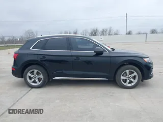 2021 Audi Q5 Premium with VIN WA1AAAFYXM2005196, listed as a IAAI auction lot 41593700 with 63,573 mi miles. Bid and sale history available at carsss.com. Image 13.