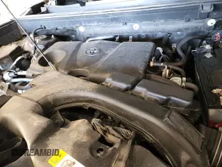2021 Toyota RAV4 XLE with VIN 2T3P1RFV0MC148624, listed as a Copart auction lot 69984615 with 105,118 mi miles and Non repairable. Bid and sale history available at DreamBid. Image 16.