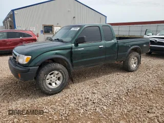 2000 Toyota Tacoma with VIN 4TAWN72N8YZ677345, listed as a Copart auction lot 61096865 with 217,590 mi miles and Clean title. Bid and sale history available at DreamBid. Image 1.