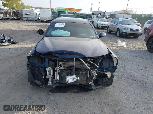 2019 Alfa Romeo Giulia with VIN ZARFANAN2K7622663, listed as a IAAI auction lot 40546831 with 999,999 mi miles. Bid and sale history available at carsss.com. Image 13.