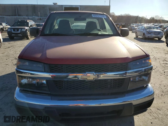 2006 Chevrolet Colorado Work Truck z VIN 1GCCS148X68229695, wystawiony jako Copart lot #83251174 z przebiegiem 80 326 mil mil oraz Czysty tytuł • Clean title. Historia ofert i sprzedaży dostępna na DreamBid. Obrazek 5.