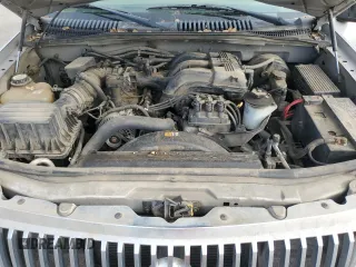 2004 Mercury Mountaineer Convenience with VIN 4M2ZU66E14UJ23140, listed as a Copart auction lot 86086384 with 179,371 mi miles and Clean title. Bid and sale history available at DreamBid. Image 12.