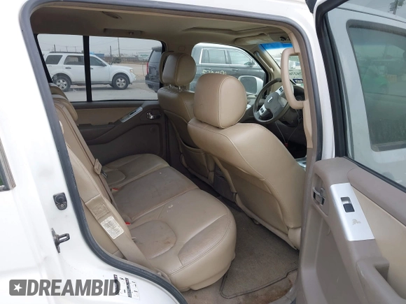 2008 Nissan Pathfinder S with VIN 5N1AR18U58C650987, listed as a IAAI auction lot 41579276 with 197,063 mi miles. Bid and sale history available at carsss.com. Image 8.