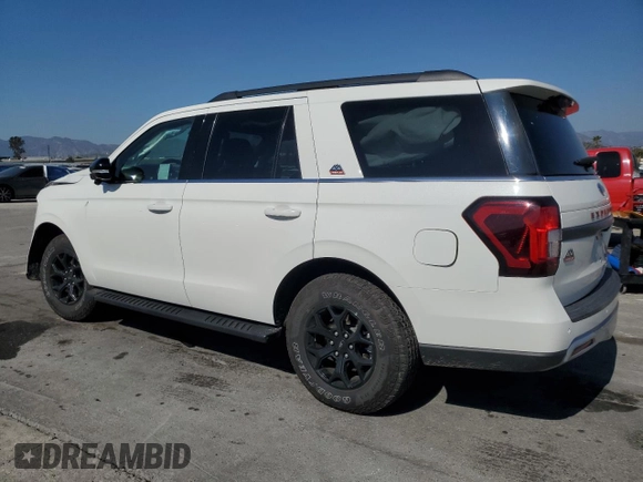 2023 Ford Expedition Timberline с VIN 1FMJU1RGXPEA34504, выставлен на аукционе Copart как лот 50293165 с пробегом 18 986 миль миль и Списание • Salvage title. История ставок и продаж доступна на DreamBid. Изображение 2.