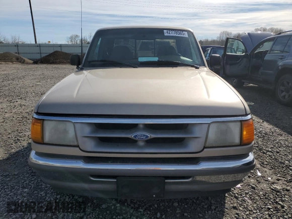 1996 Ford Ranger XL with VIN 1FTCR14U7TPB29855, listed as a Copart auction lot 42778565 with 215,754 mi miles and Salvage Title. Bid and sale history available at carsss.com. Image 5.