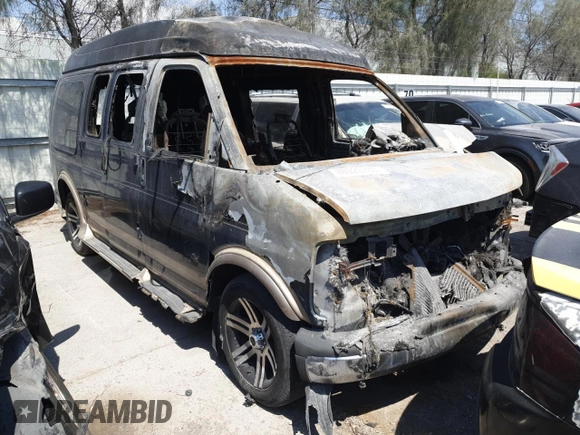 2000 GMC Savana z VIN 1GDFG15RXY1274892, wystawiony jako Copart lot #88920785 z przebiegiem Nie podano mil oraz Nie do naprawy • Non repairable. Historia ofert i sprzedaży dostępna na DreamBid. Obrazek 4.