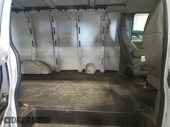 2018 Chevrolet Express Cargo Van with VIN 1GCWGAFP5J1242813, listed as a Copart auction lot 42059045 with 98,879 mi miles and Salvage Title. Bid and sale history available at carsss.com. Image 11.