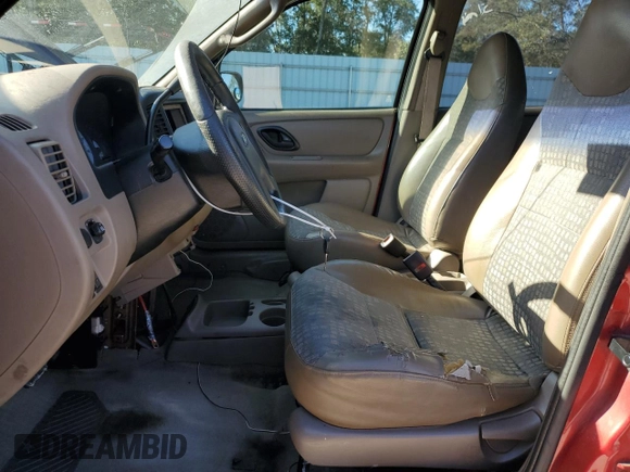 2001 Ford Escape XLS with VIN 1FMYU021X1KC37934, listed as a Copart auction lot 81552334 with 363,507 mi miles and Salvage Title. Bid and sale history available at carsss.com. Image 7.