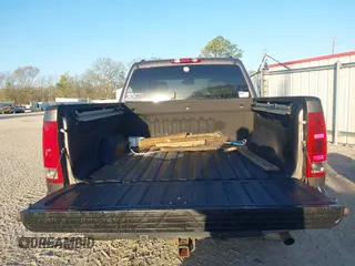 2007 GMC Sierra 1500 with VIN 2GTEK13Y071681590, listed as a IAAI auction lot 41774691 with 240,673 mi miles and . Bid and sale history available at DreamBid. Image 16.