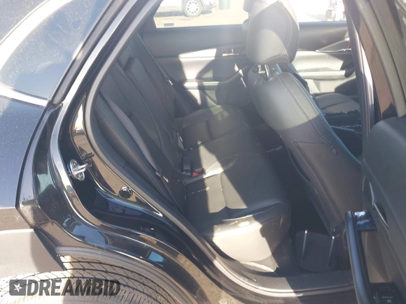 2025 Mazda CX-30 S Preferred with VIN 3MVDMBCM0SM772190, listed as a IAAI auction lot 41798763 with 3,558 mi miles and . Bid and sale history available at DreamBid. Image 8.