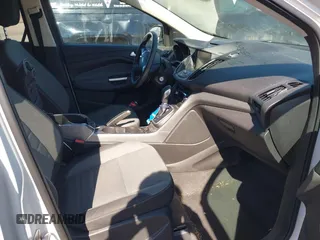 2013 Ford Escape SE с VIN 1FMCU9GX6DUA08378, выставлен на аукционе IAAI как лот 41785964 с пробегом Не указан миль и . История ставок и продаж доступна на DreamBid. Изображение 5.