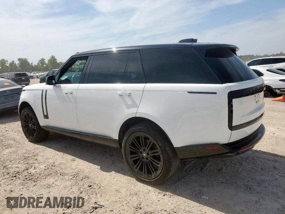 2024 Land Rover Range Rover SE z VIN SALKPBFUXRA200006, wystawiony jako Copart lot #56496285 z przebiegiem 29 459 mil mil oraz Szkoda całkowita • Salvage title. Historia ofert i sprzedaży dostępna na DreamBid. Obrazek 2.