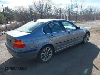 2005 BMW 3 Series 330xi with VIN WBAEW534X5PN38376, listed as a IAAI auction lot 41803927 with 173,769 mi miles and . Bid and sale history available at DreamBid. Image 4.