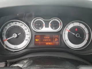 2014 FIAT 500L Pop with VIN ZFBCFAAH2EZ014607, listed as a Copart auction lot 49495205 with 85,962 mi miles and Salvage Title. Bid and sale history available at DreamBid. Image 9.