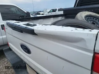 2019 Ford F-250 XL with VIN 1FT7W2B6XKEG23822, listed as a IAAI auction lot 42726903 with 178,569 mi miles and . Bid and sale history available at DreamBid. Image 8.