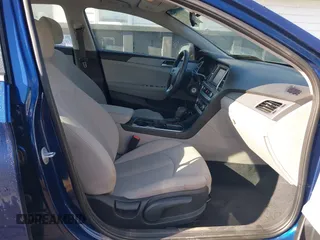 2019 Hyundai Sonata SE with VIN 5NPE24AF1KH738891, listed as a IAAI auction lot 41416528 with 71,250 mi miles and . Bid and sale history available at carsss.com. Image 5.