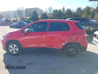 2020 Chevrolet Trax LS with VIN KL7CJKSB7LB352003, listed as a IAAI auction lot 41197201 with 84,000 mi miles. Bid and sale history available at carsss.com. Image 14.