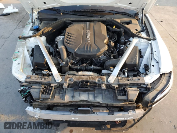 2022 Genesis G70 3.3T with VIN KMTG54TE0NU082165, listed as a Copart auction lot 68529454 with 33,500 mi miles and Salvage Title. Bid and sale history available at carsss.com. Image 11.