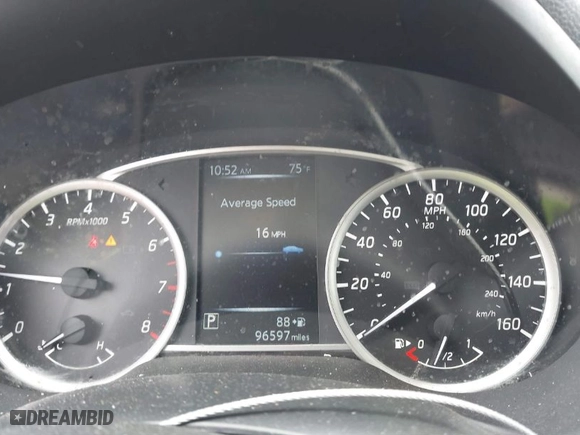 2017 Nissan Sentra SV with VIN 3N1AB7AP8HL674966, listed as a IAAI auction lot 41883884 with 96,597 mi miles. Bid and sale history available at carsss.com. Image 7.