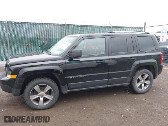 2016 Jeep Patriot Latitude with VIN 1C4NJRFB1GD523904, listed as a IAAI auction lot 42017736 with 164,705 mi miles. Bid and sale history available at carsss.com. Image 14.