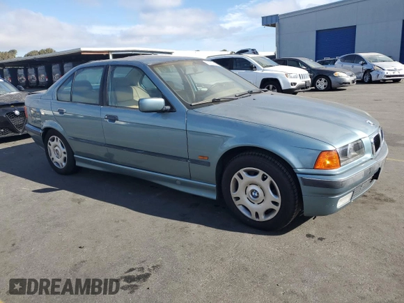1998 BMW 3 Series 318i with VIN WBACC9322WEE60455, listed as a Copart auction lot 75950324 with 328,714 mi miles and Salvage Title. Bid and sale history available at carsss.com. Image 4.