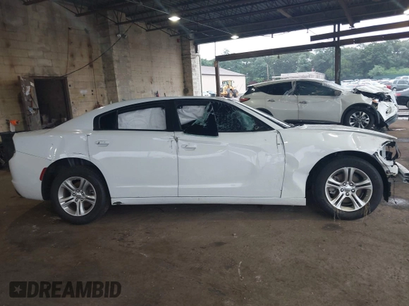 2022 Dodge Charger SXT with VIN 2C3CDXBG6NH235076, listed as a IAAI auction lot 40017954 with 38,444 mi miles and . Bid and sale history available at DreamBid. Image 13.