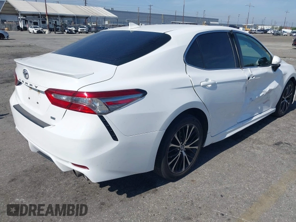 2019 Toyota Camry LE z VIN 4T1B11HK8KU741053, wystawiony jako IAAI lot #42348823 z przebiegiem 71 443 mil mil oraz . Historia ofert i sprzedaży dostępna na DreamBid. Obrazek 4.
