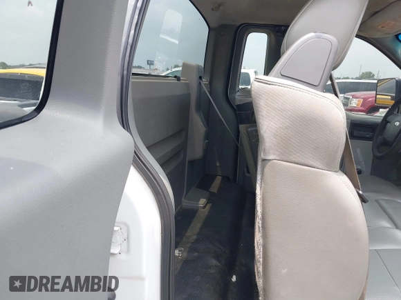 2008 Ford F-150 XL with VIN 1FTRF12278KB63612, listed as a IAAI auction lot 42312619 with 231,139 mi miles and . Bid and sale history available at DreamBid. Image 8.