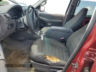2002 Ford Explorer с VIN 1FMDU72E92UA68764, выставлен на аукционе Copart как лот 68798064 с пробегом 227 690 миль миль и Чистый • Clean title. История ставок и продаж доступна на DreamBid. Изображение 7.