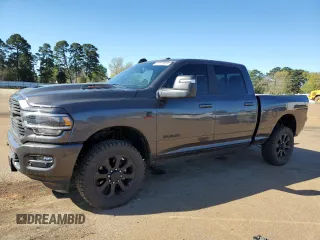 2024 Ram 2500 Laramie z VIN 3C6UR5FL1RG264401, wystawiony jako Copart lot #50078465 z przebiegiem 15 184 mil mil oraz Szkoda całkowita • Salvage title. Historia ofert i sprzedaży dostępna na DreamBid. Obrazek 1.