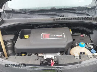 2014 FIAT 500L Lounge with VIN ZFBCFACH6EZ004255, listed as a IAAI auction lot 41529090 with 107,603 mi miles and . Bid and sale history available at DreamBid. Image 10.