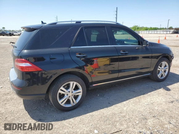 2014 Mercedes-Benz M 350 with VIN 4JGDA2EB5EA336177, listed as a Copart auction lot 52234585 with 139,654 mi miles and Salvage Title. Bid and sale history available at DreamBid. Image 3.
