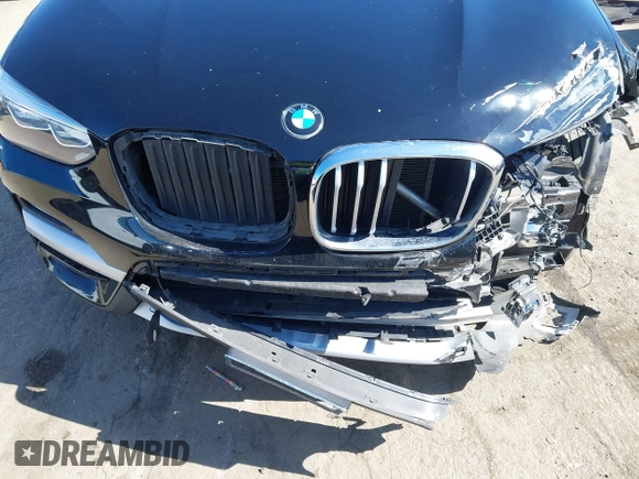 2019 BMW X3 sDrive30i z VIN 5UXTR7C57KLE98946, wystawiony jako IAAI lot #42224135 z przebiegiem 53 764 mil mil oraz . Historia ofert i sprzedaży dostępna na DreamBid. Obrazek 19.