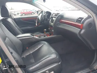 2007 Lexus LS 460 with VIN JTHBL46FX75019041, listed as a IAAI auction lot 42471322 with Not provided miles and . Bid and sale history available at DreamBid. Image 5.