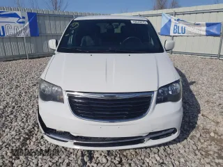 2014 Chrysler Town & Country S with VIN 2C4RC1HG9ER195342, listed as a Copart auction lot 42249075 with 127,210 mi miles and Clean Title. Bid and sale history available at carsss.com. Image 5.