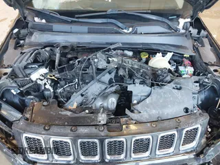 2018 Jeep Compass Latitude with VIN 3C4NJCBB6JT502308, listed as a IAAI auction lot 41561816 with 93,599 mi miles. Bid and sale history available at carsss.com. Image 10.