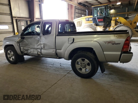 2008 Toyota Tacoma PreRunner with VIN 5TETU62N98Z551150, listed as a Copart auction lot 54202875 with 215,176 mi miles and Salvage title. Bid and sale history available at DreamBid. Image 2.