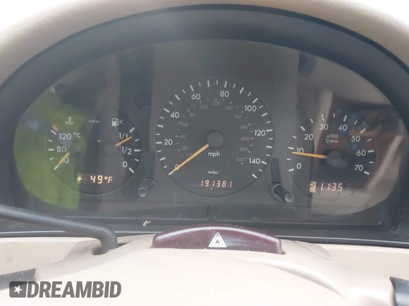 2003 Mercedes-Benz M-Class 3.2L with VIN 4JGAB54EX3A390987, listed as a IAAI auction lot 41482335 with 191,381 mi miles. Bid and sale history available at carsss.com. Image 7.