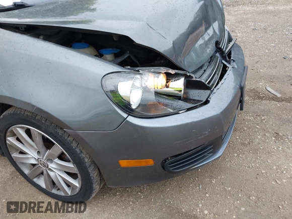 2011 Volkswagen Jetta SE with VIN 3VWPX7AJ3BM686901, listed as a IAAI auction lot 42561729 with 103,737 mi miles and . Bid and sale history available at DreamBid. Image 13.