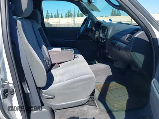 2006 Toyota Tundra SR5 with VIN 5TBRU34116S468950, listed as a IAAI auction lot 41723659 with 63,968 mi miles and . Bid and sale history available at carsss.com. Image 5.