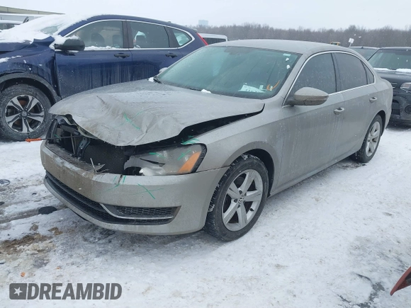 2012 Volkswagen Passat SE с VIN 1VWBH7A3XCC097453, выставлен на аукционе IAAI как лот 41623676 с пробегом 155 721 миль миль и . История ставок и продаж доступна на DreamBid. Изображение 17.