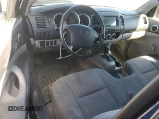 2007 Toyota Tacoma z VIN 5TENX22NX7Z338859, wystawiony jako Copart lot #55455495 z przebiegiem 147 275 mil mil oraz Szkoda całkowita • Salvage title. Historia ofert i sprzedaży dostępna na DreamBid. Obrazek 8.