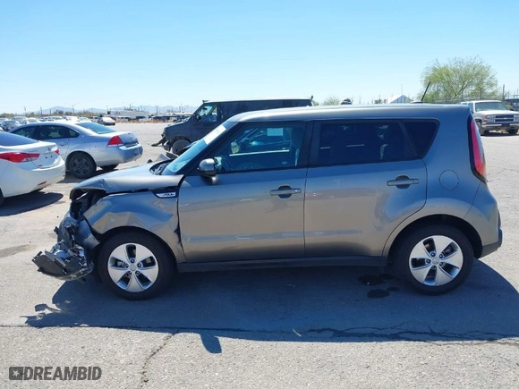 2016 Kia Soul with VIN KNDJN2A22G7340690, listed as a IAAI auction lot 41850263 with NaN miles. Bid and sale history available at carsss.com. Image 14.